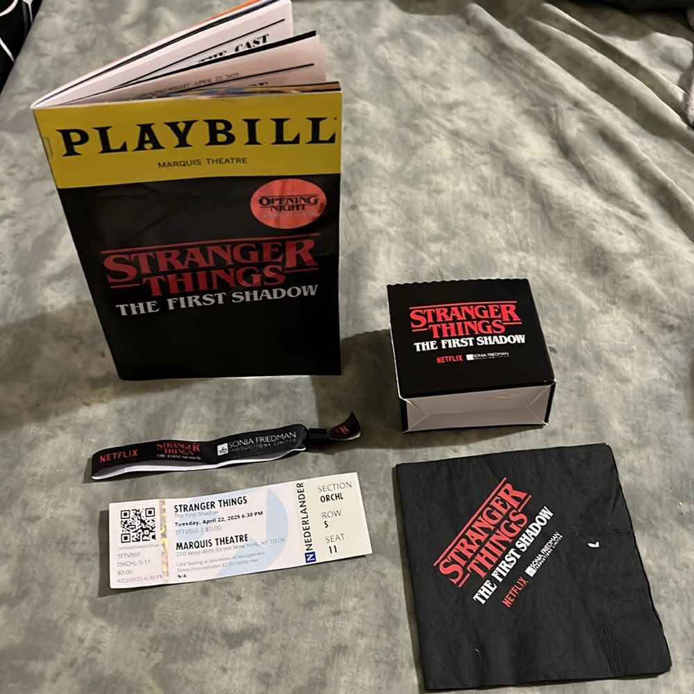 Stranger Things 1st Shadow Bundle Opening Night T… - image 1